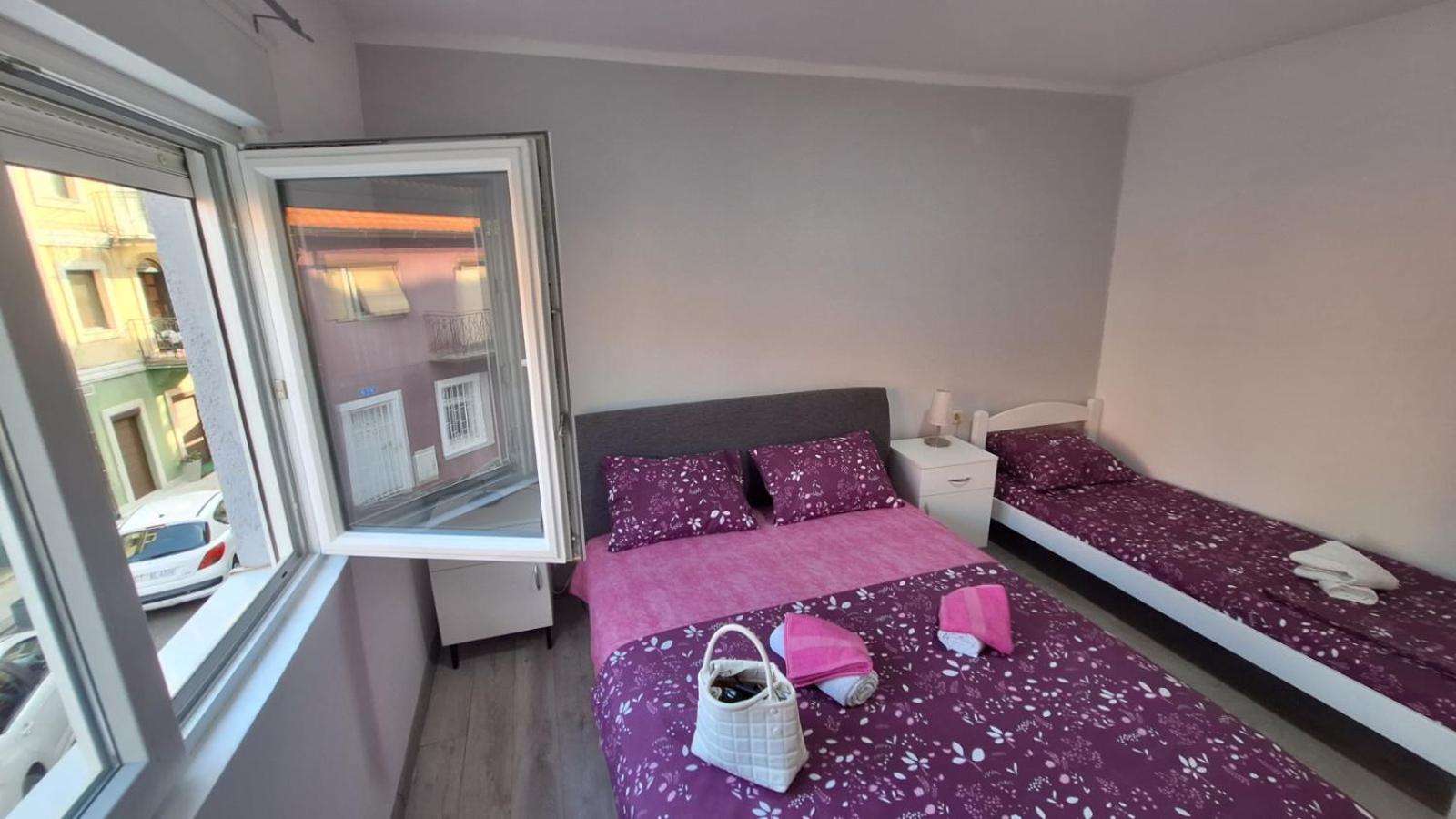 Apartman Jelena Cetinje Exteriör bild