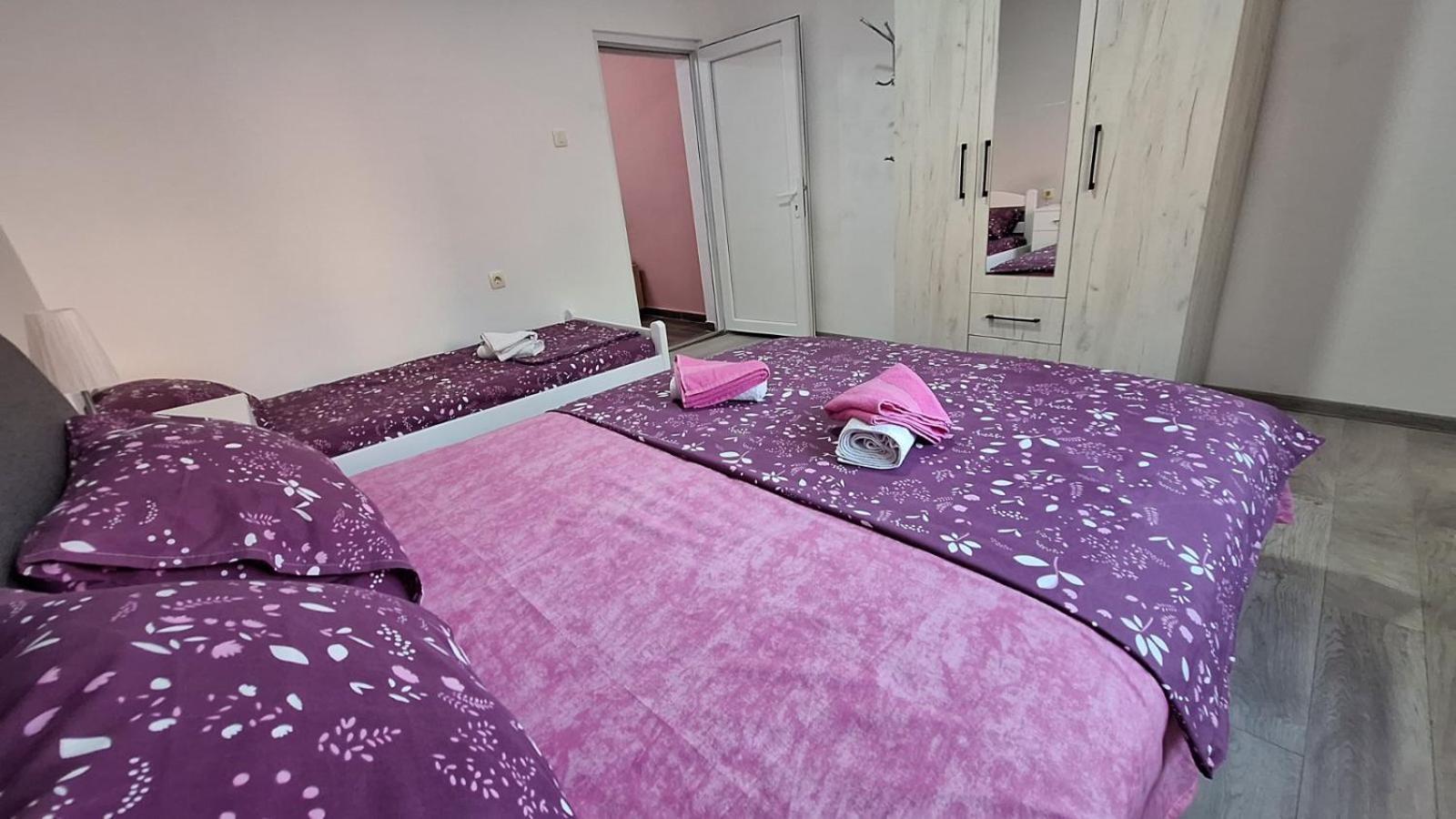 Apartman Jelena Cetinje Exteriör bild